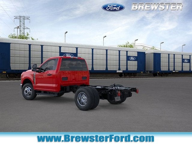 2026 Ford Super Duty F-350 DRW XL