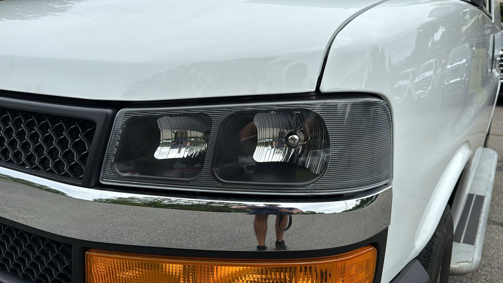 2023 Chevrolet Express Cargo 2500 WT