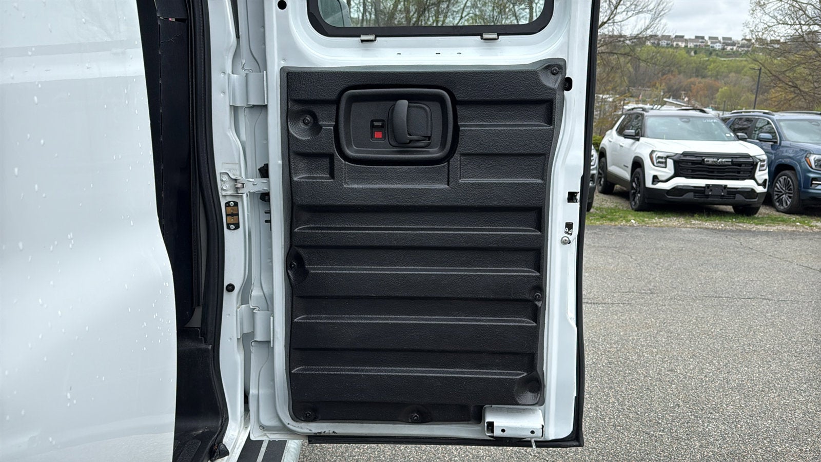 2024 Chevrolet Express Cargo 2500 WT