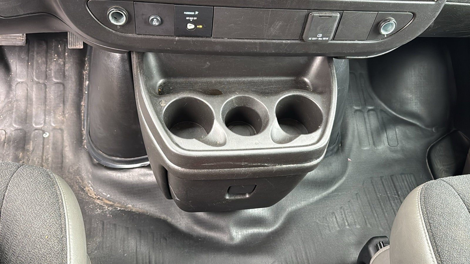 2024 Chevrolet Express Cargo 2500 WT