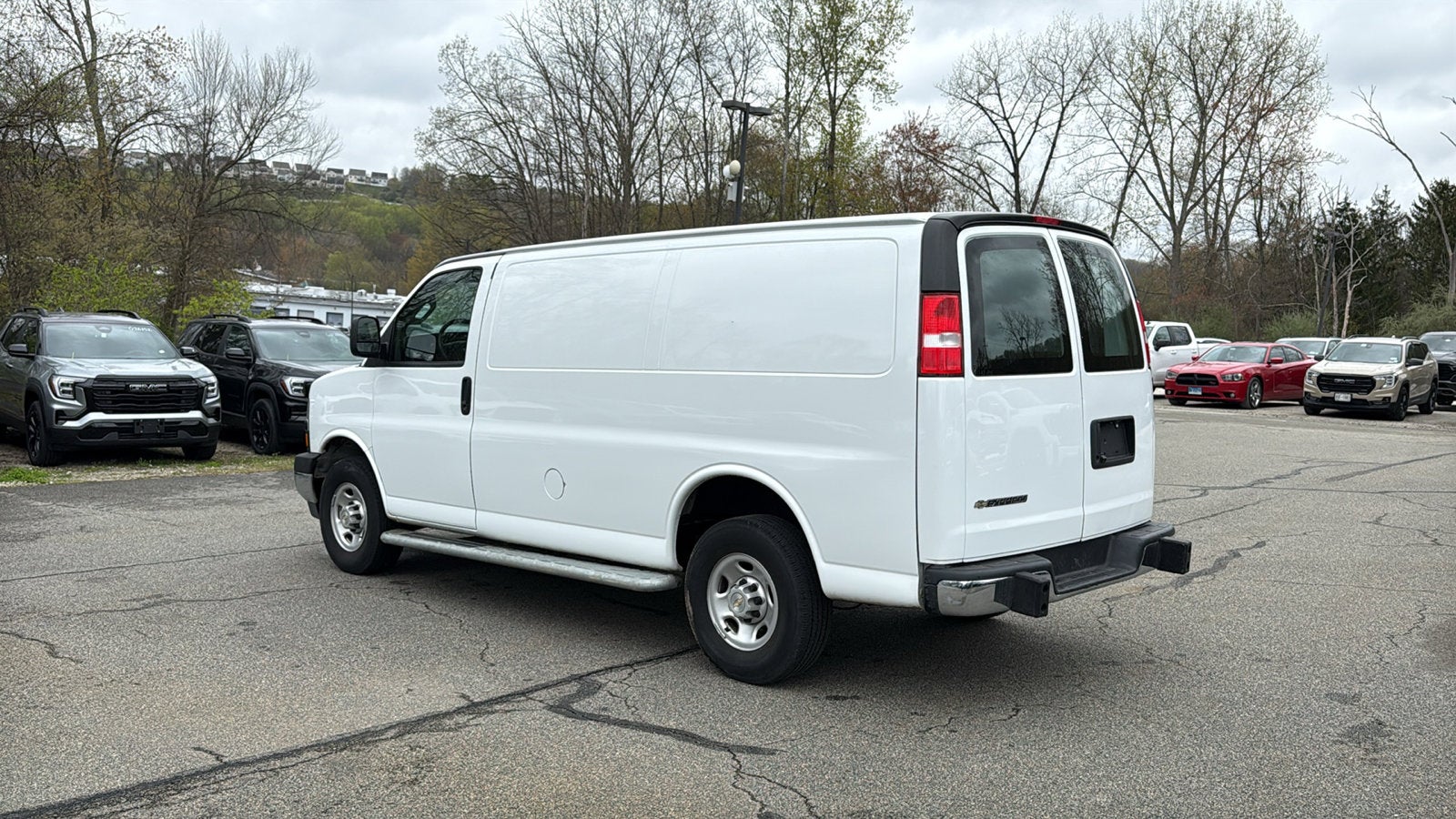 2024 Chevrolet Express Cargo 2500 WT
