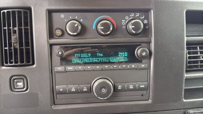 2024 Chevrolet Express Cargo 2500 WT