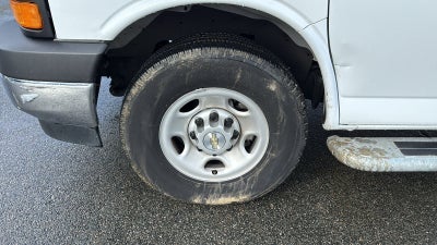 2024 Chevrolet Express Cargo 2500 WT