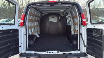 2024 Chevrolet Express Cargo 2500 WT