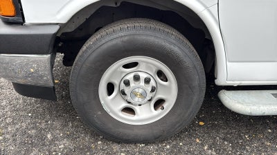 2024 Chevrolet Express Cargo 2500 WT