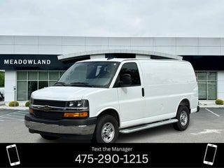 2025 Chevrolet Express Cargo WT