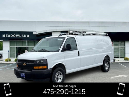 2025 Chevrolet Express Cargo WT