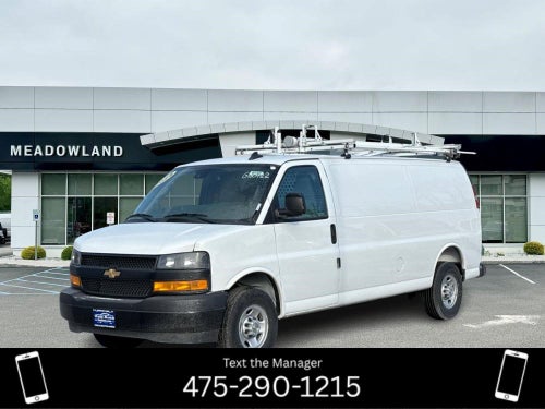 2025 Chevrolet Express Cargo WT