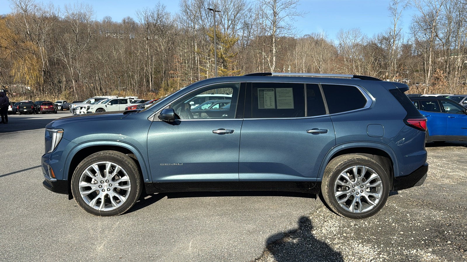 2024 GMC Acadia Denali