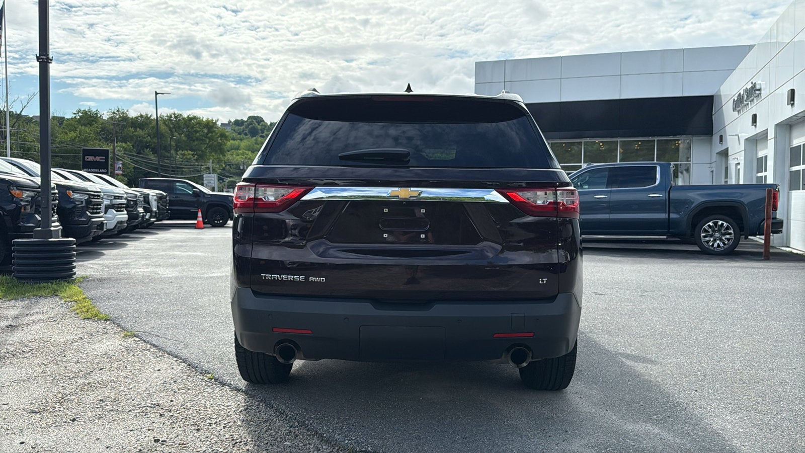 2021 Chevrolet Traverse LT Cloth