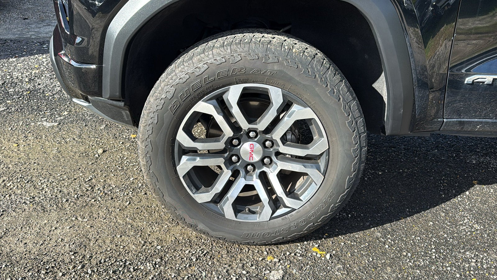 2024 GMC Canyon AT4