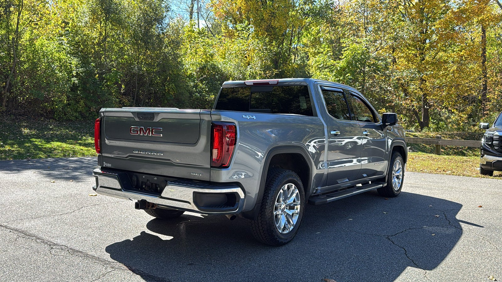 2021 GMC Sierra 1500 SLT