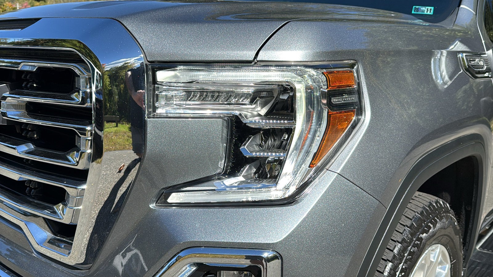 2021 GMC Sierra 1500 SLT
