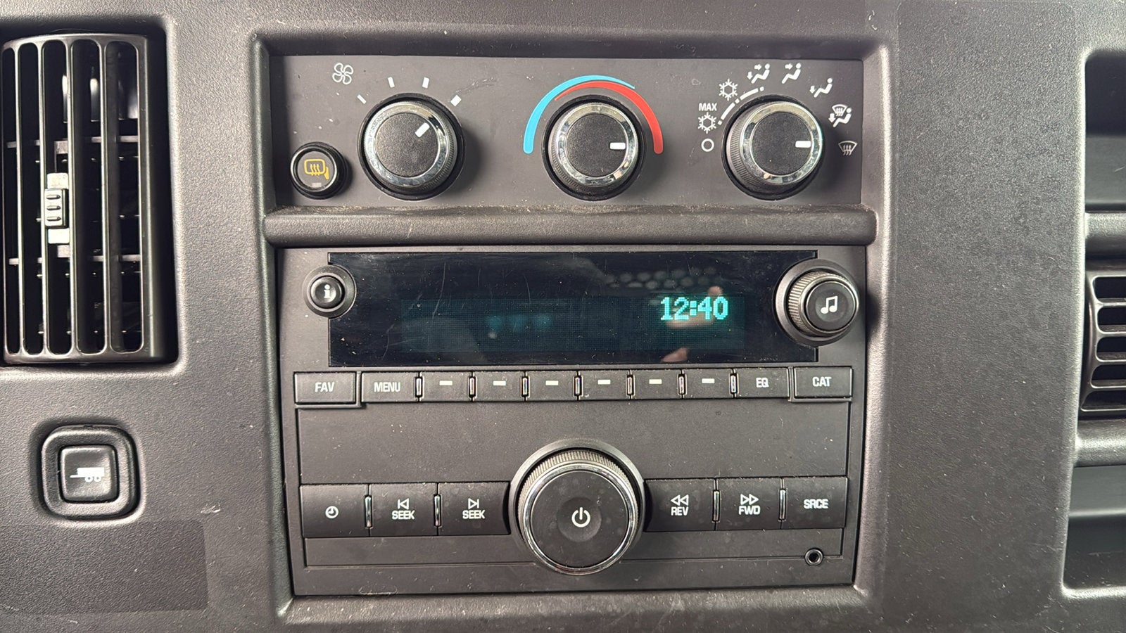 2024 GMC Savana Cargo 2500 Work Van