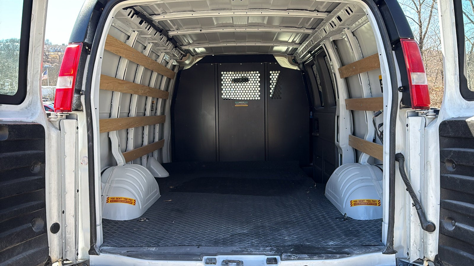 2025 GMC Savana Cargo Work Van