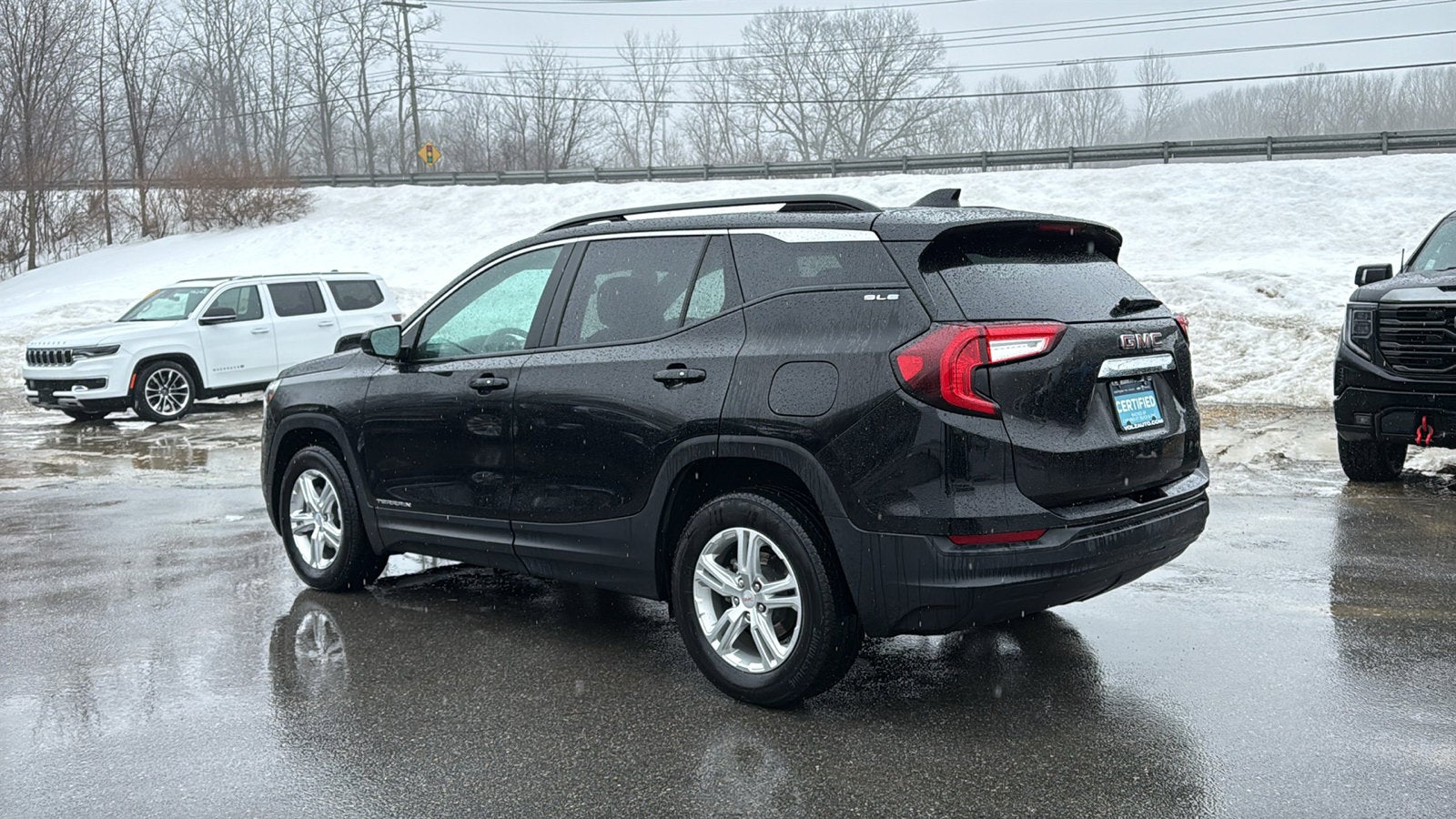 2022 GMC Terrain SLE