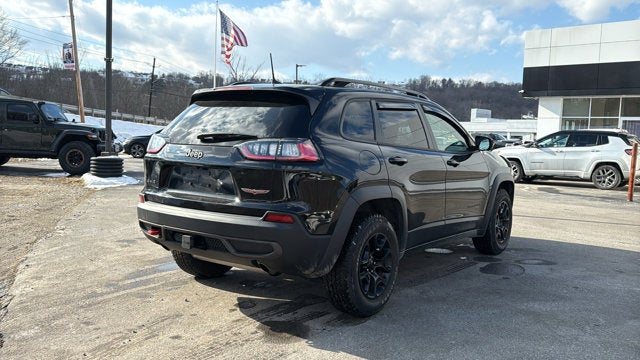 2022 Jeep Cherokee Trailhawk