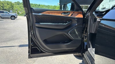 2023 Jeep Grand Cherokee Summit Reserve