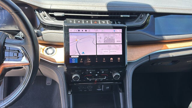 2023 Jeep Grand Cherokee Summit Reserve