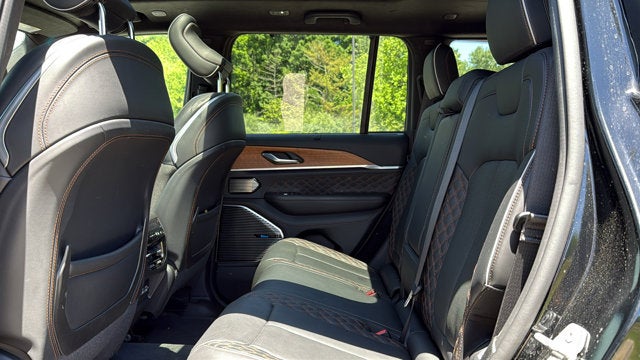 2023 Jeep Grand Cherokee Summit Reserve
