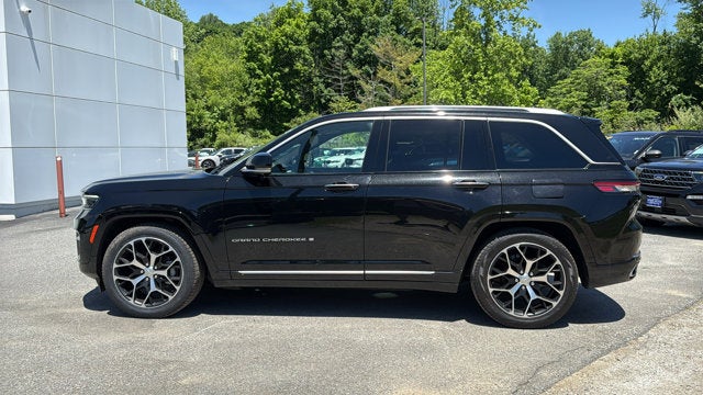 2023 Jeep Grand Cherokee Summit Reserve