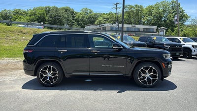 2023 Jeep Grand Cherokee Summit Reserve