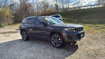 2022 Jeep Grand Cherokee 4xe Overland