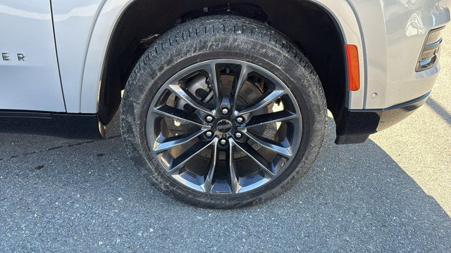 2024 Jeep Grand Wagoneer L Series II