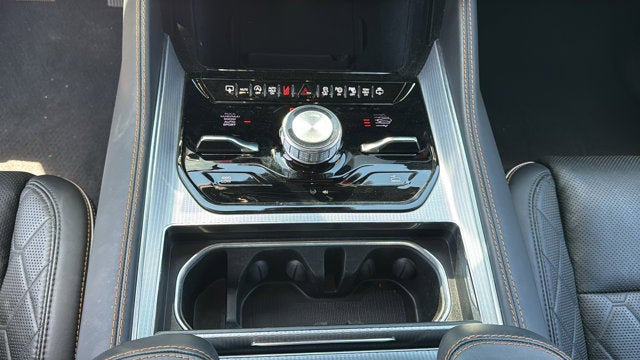2023 Jeep Grand Wagoneer Series III