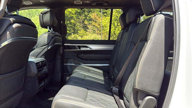 2023 Jeep Grand Wagoneer Series III
