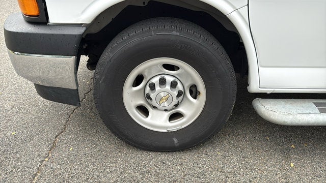 2024 Chevrolet Express Cargo Van BASE