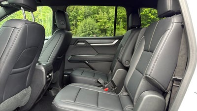 2026 GMC Acadia AWD Elevation