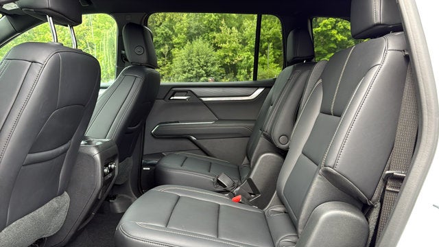 2026 GMC Acadia AWD Elevation