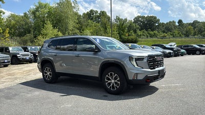 2026 GMC Acadia AWD AT4