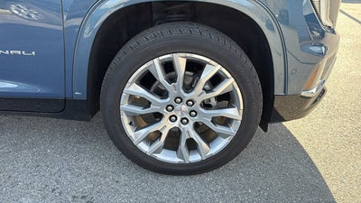 2024 GMC Acadia AWD Denali