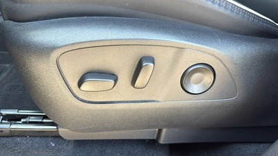 2024 GMC Acadia AWD Denali