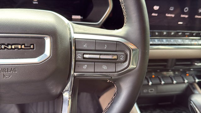 2023 GMC Canyon 4WD Denali