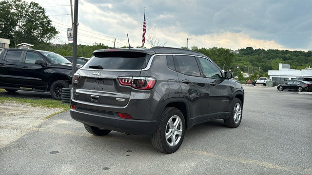 2023 Jeep Compass Latitude