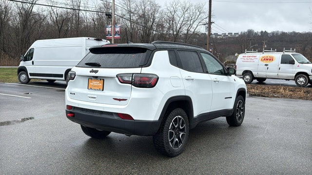 2025 Jeep Compass Trailhawk