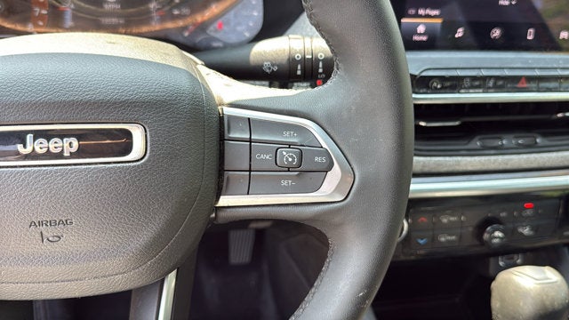2023 Jeep Compass Latitude Lux
