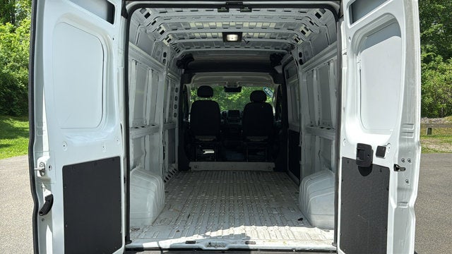 2026 RAM ProMaster Cargo Van Tradesman