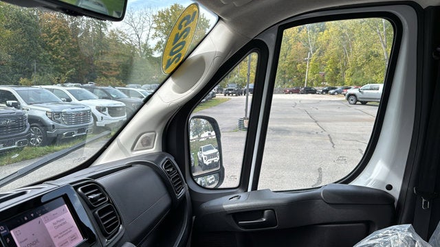 2025 RAM ProMaster Cargo Van Tradesman