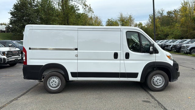 2025 RAM ProMaster Cargo Van Tradesman