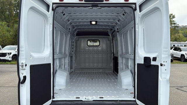 2025 RAM ProMaster Cargo Van Tradesman