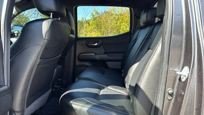 2022 Toyota Tacoma 4WD SR