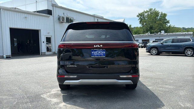 2024 Kia Carnival LX