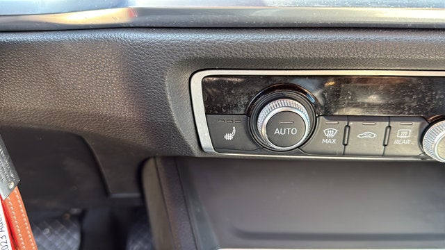 2023 Audi Q3 S line Premium