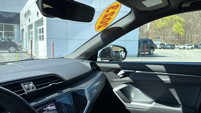 2023 Audi Q3 S line Premium