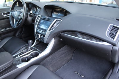 2018 Acura TLX BASE