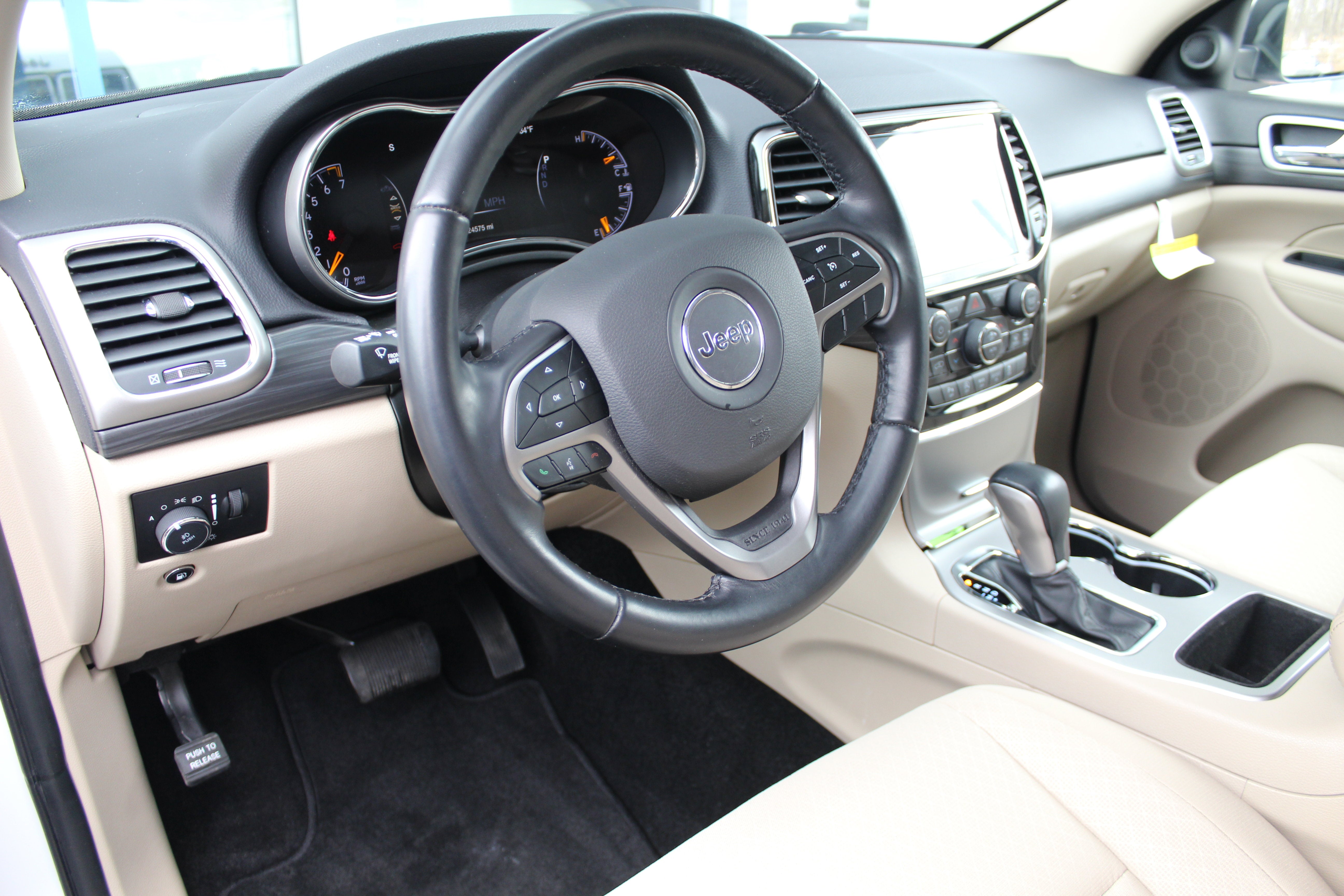 2022 Jeep Grand Cherokee WK Laredo E